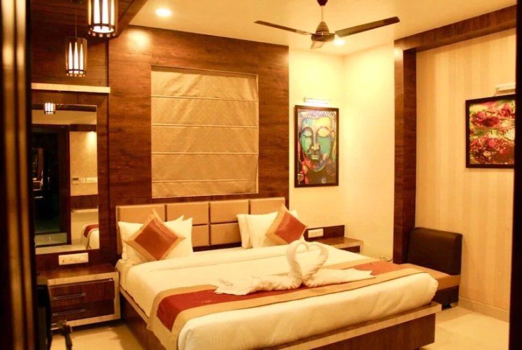 Hotel Uday Palace Varanasi