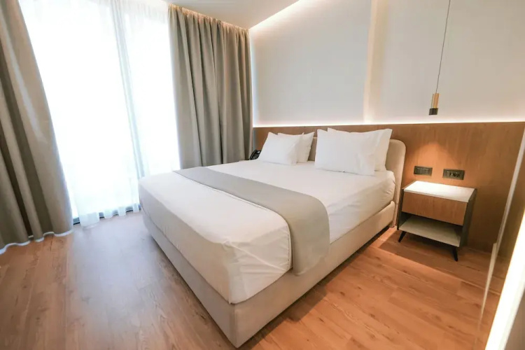 Euro Hotel