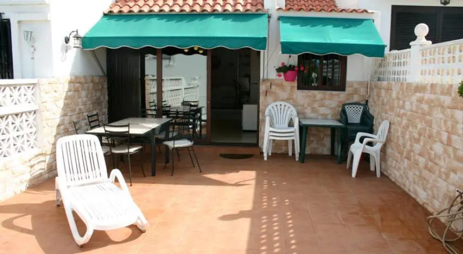 Bungalow in Las Americas