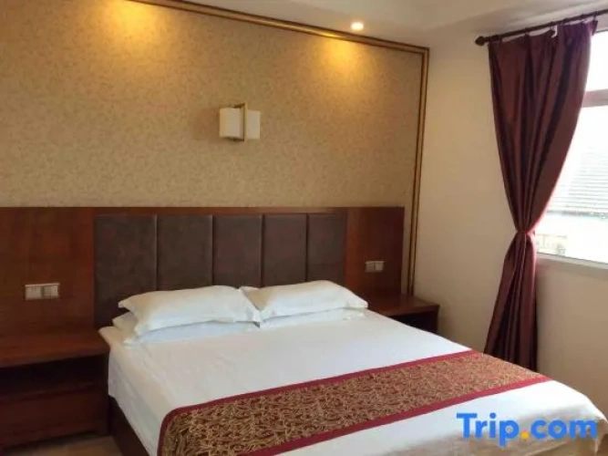 Deluxe Double room with view
