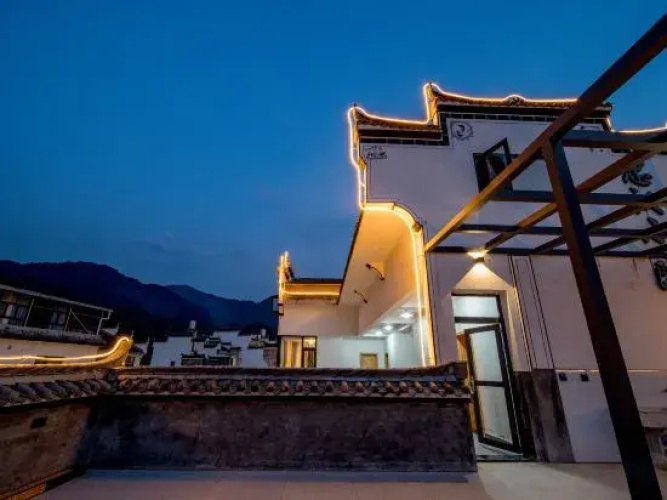 Zhonghan Small Courtyard