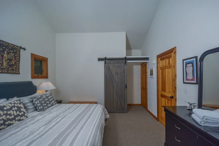 All Decked Out 4 Bedroom House