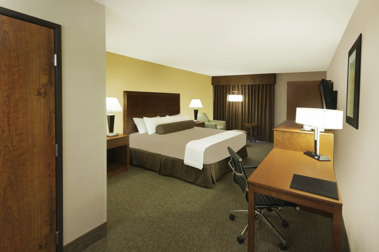 Best Western Plus Atrium Inn