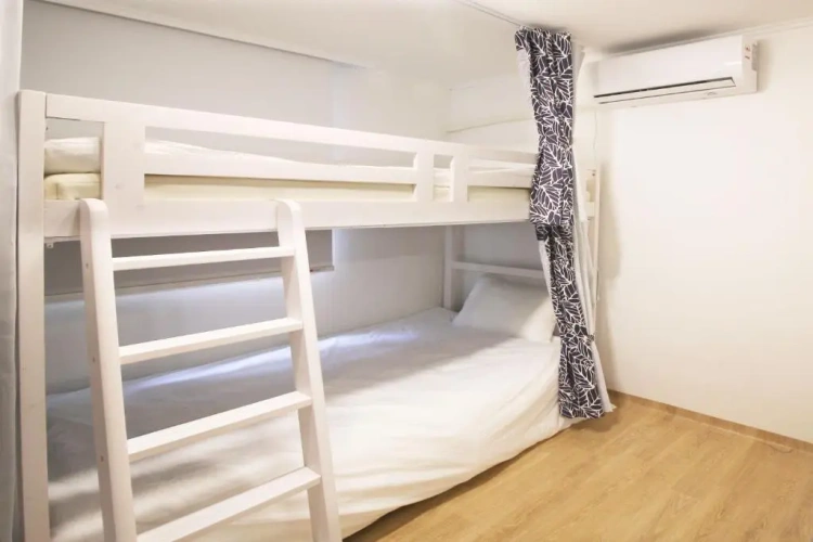 Bed in Dorm