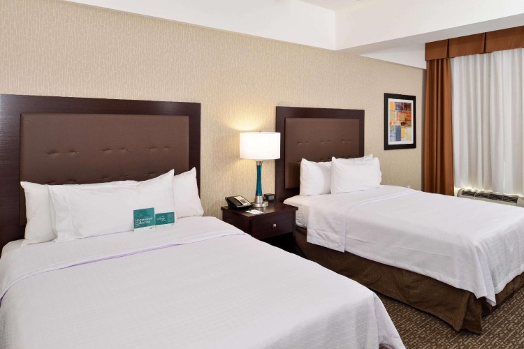 Quadruple Suite