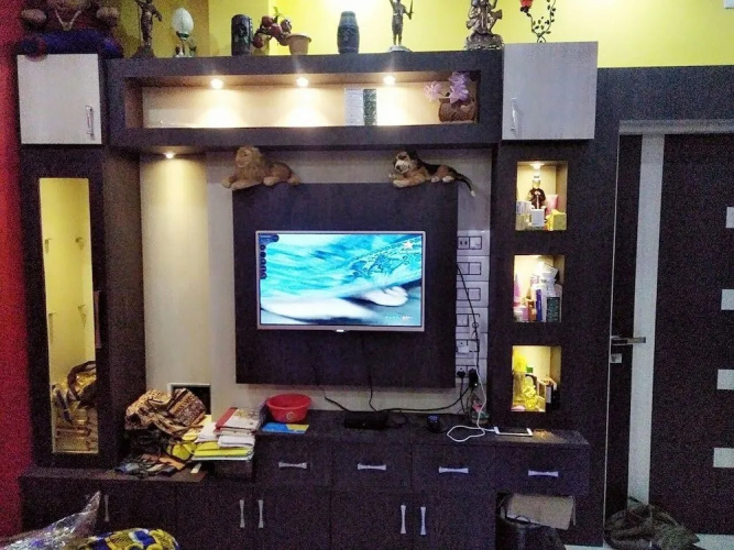 Home Stay World