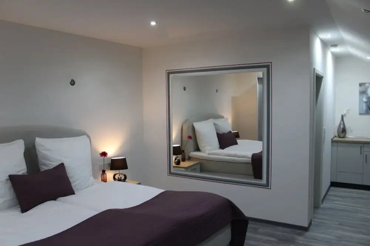 Deluxe Single room