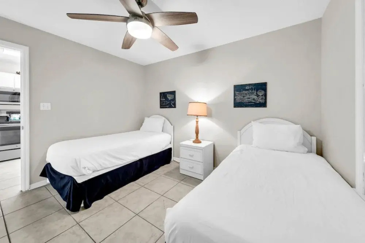 Beachside Villas 823