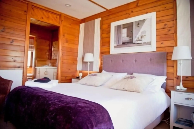 Oyster Creek Lodge