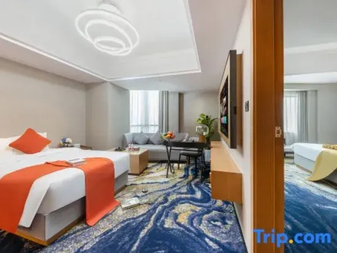 Premier Family Suite with river view
