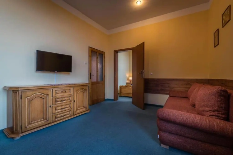 Suite with balcony