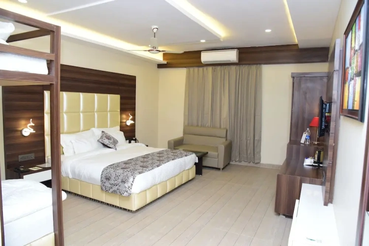Deluxe Double room