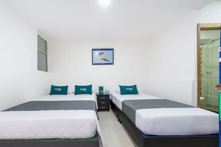 Standard Triple room
