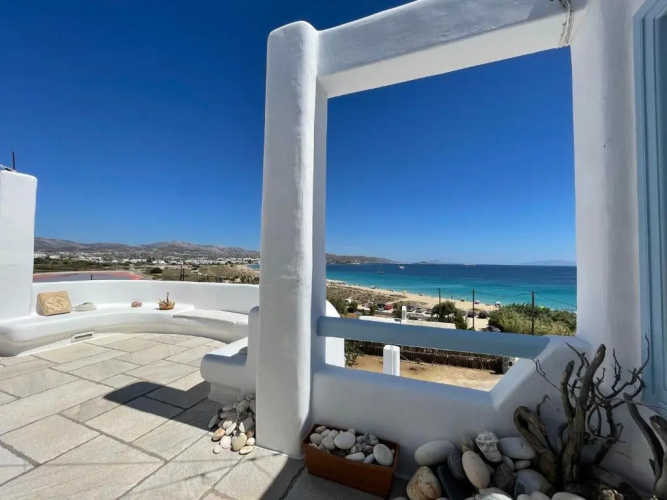 Riviera Naxian Home