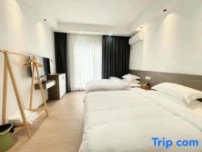 1 Bedroom Suite