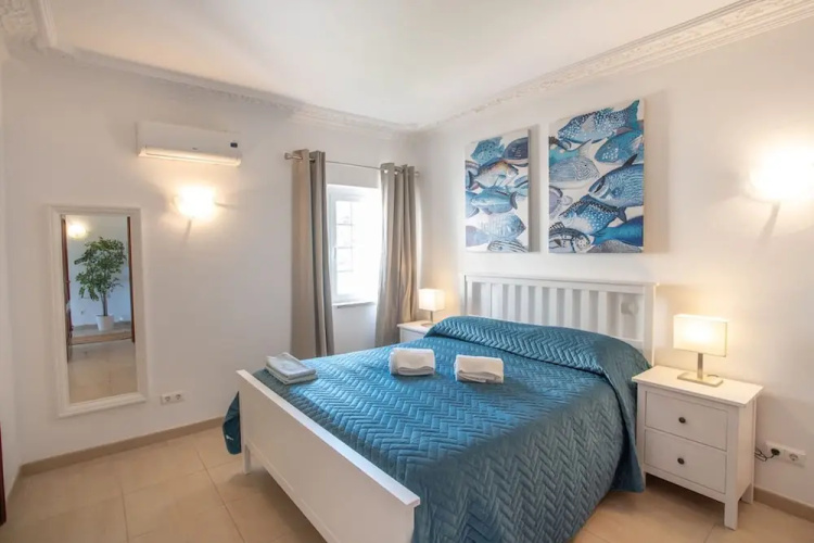 10 Marinha Two Bed Apt At Award Wining Beach