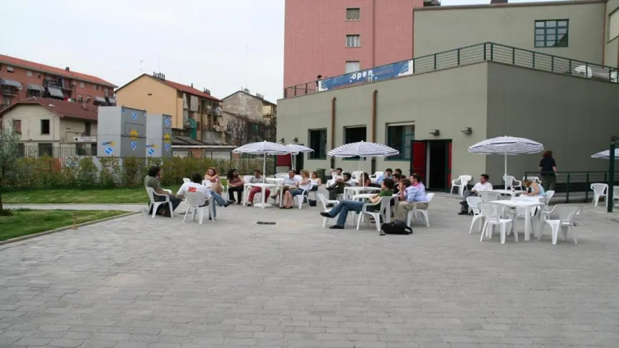 Open011