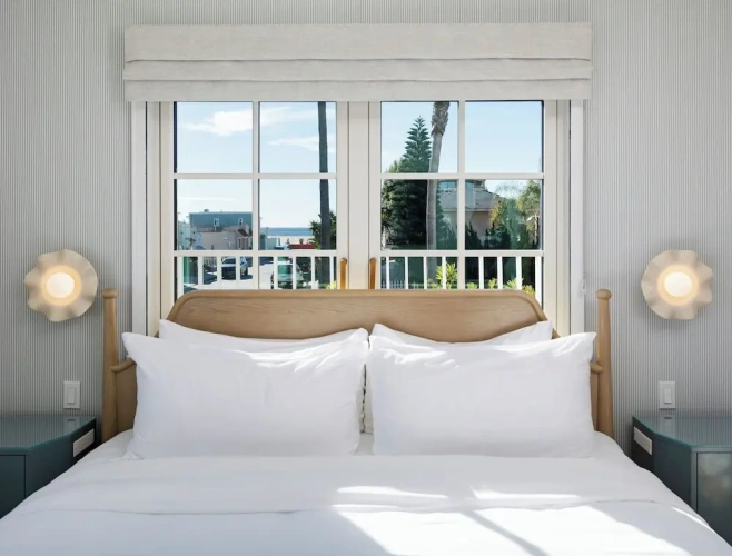Standard Double room with ocean view