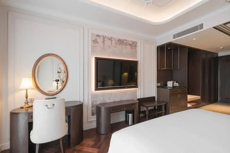 Executive room