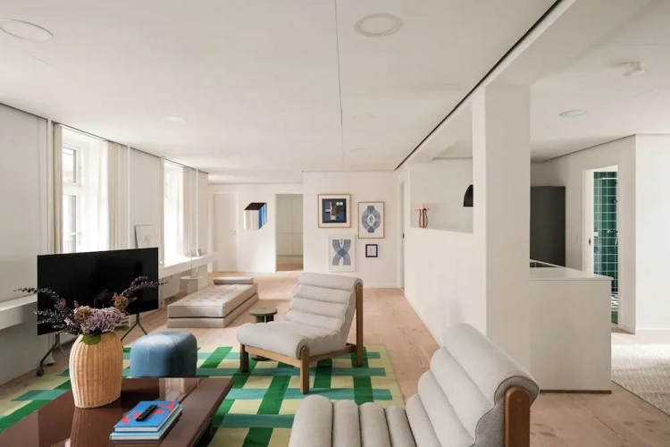 Superior Apartment
