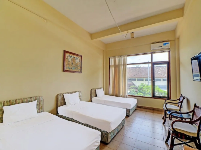 Superior Triple room