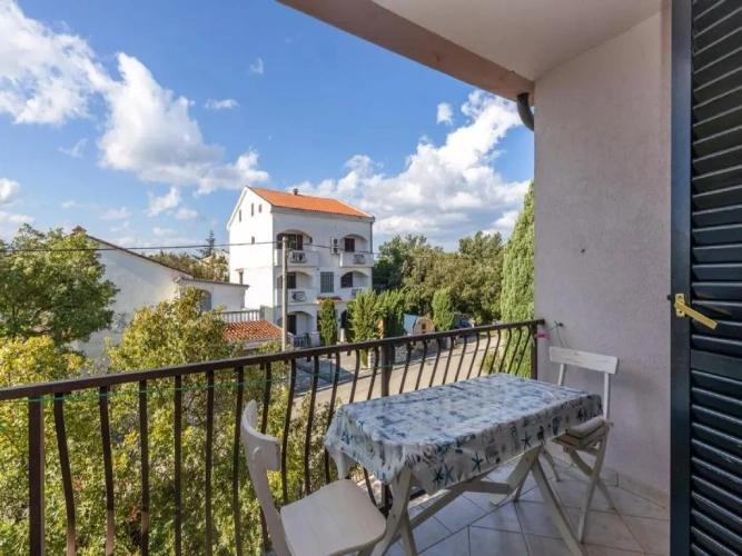 Studio with balcony