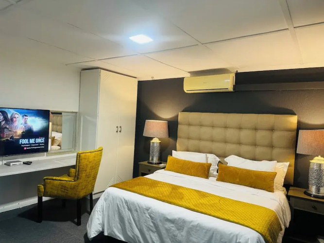 Room-busa House Self-catering Unit