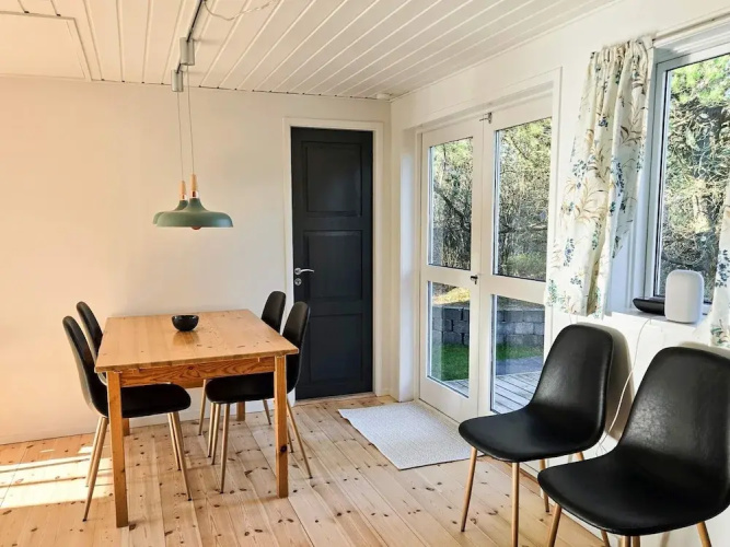 6 Person Holiday Home in Thisted
