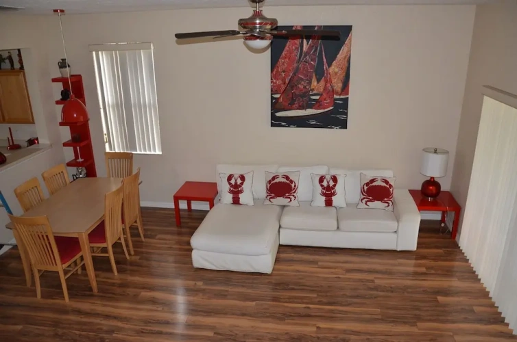 4 Bedrooms Standard room