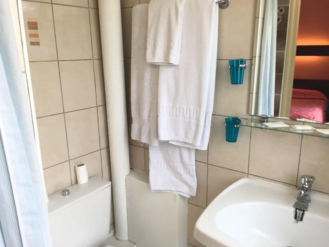 Hôtel des Pyrénées - Nation - Image 4