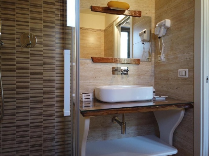 Premium Triple room with garden view