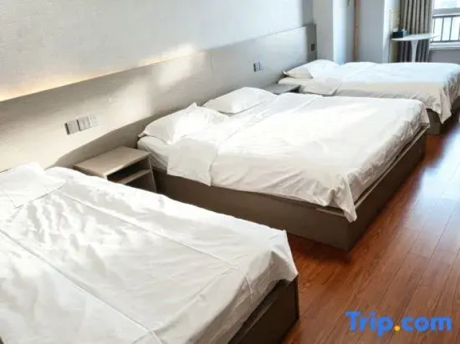 Bed in Dorm