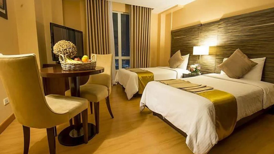 Lancaster Hotel by Central Flats