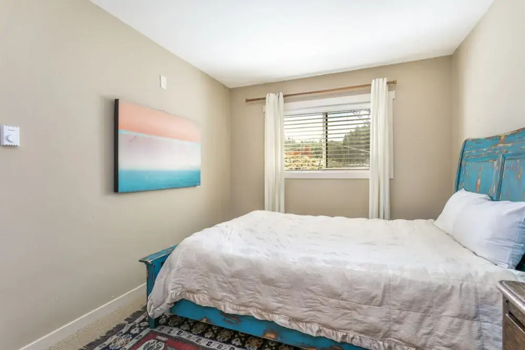 E108 W Beaver Creek Blvd 2 Bedroom Condo