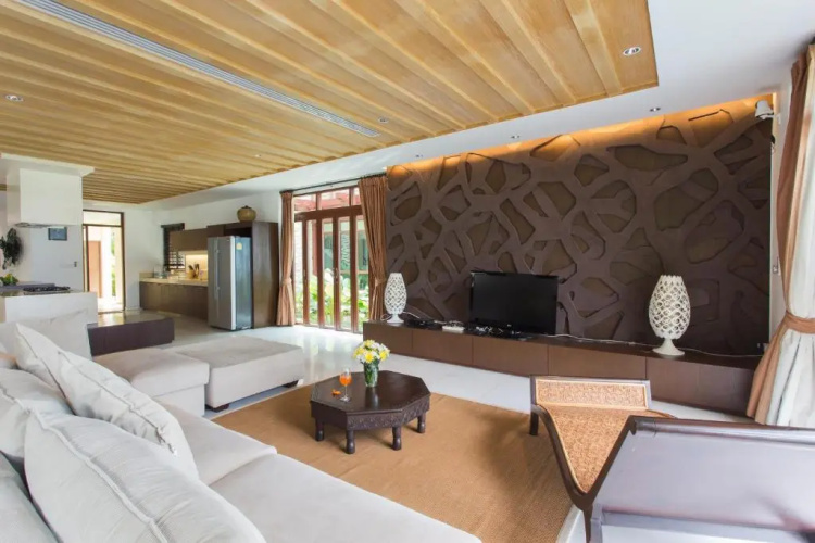 Amatapura Beachfront Villa 10