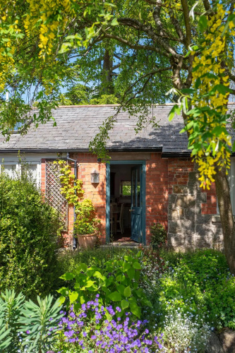 Courtyard Cottage