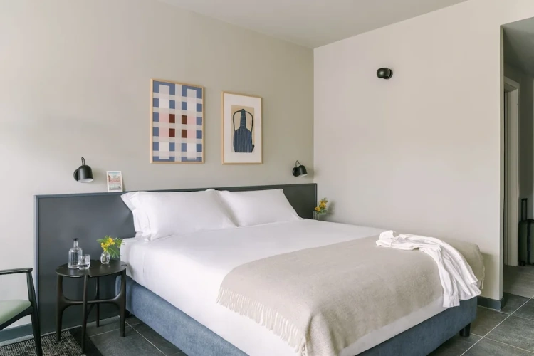 Standard Quadruple room with balcony