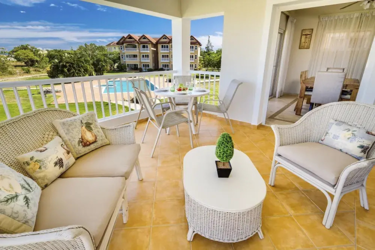 Ocean Village 93