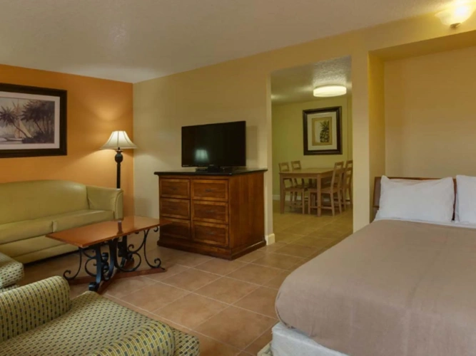 2 Bedrooms Suite