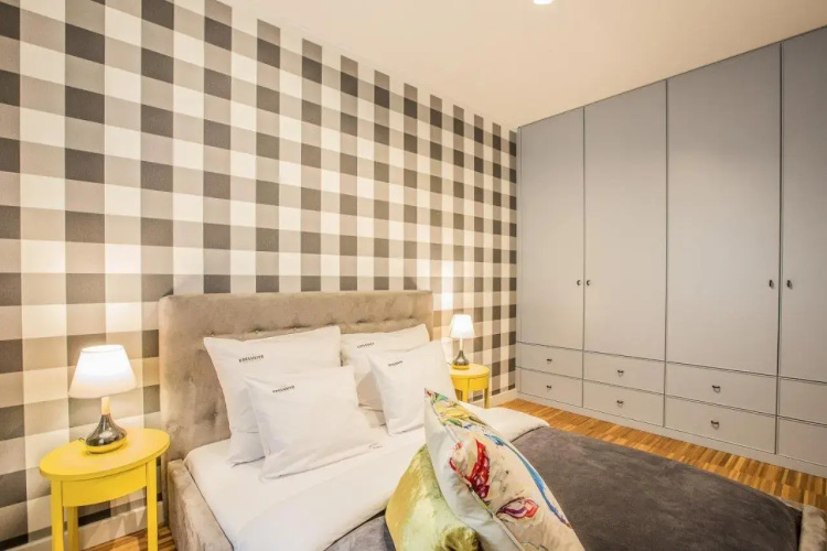 Genius Apartments