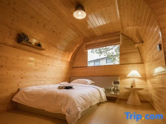 Standard Double room with view