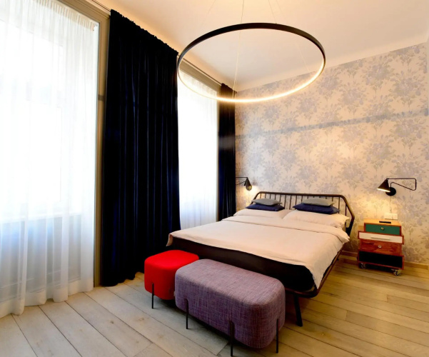 Chic And Modern In Hip Area