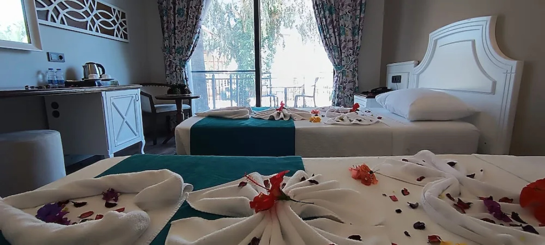 Polari̇s Hayat Motel