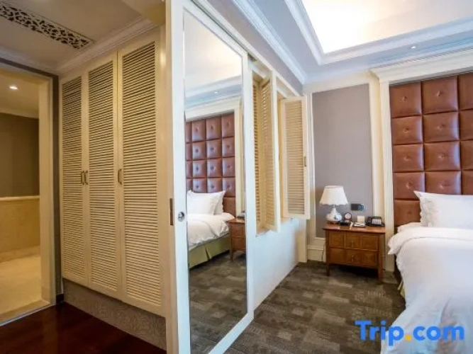 Deluxe Double Suite