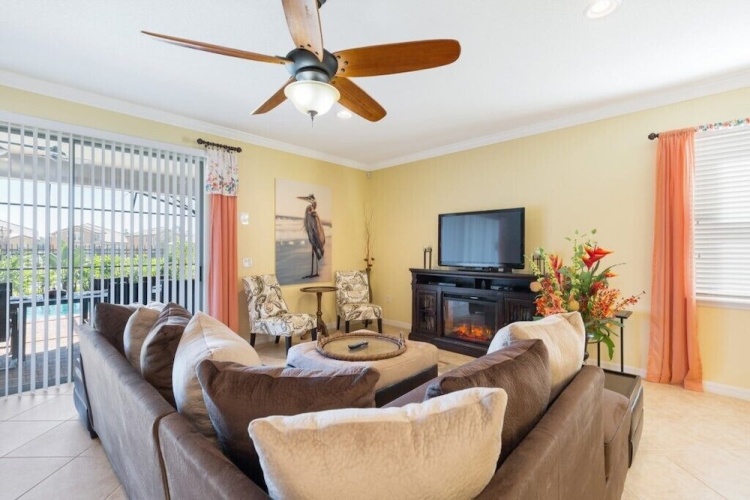 TC2119 Windsor at Westside - 8 Br Home