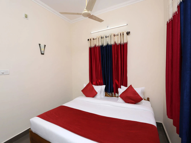 Hotel Shine By OYO Rooms