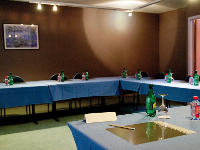 New Hotel Charlemagne photo 24