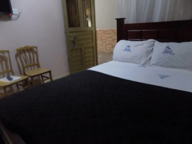Elegant Motel