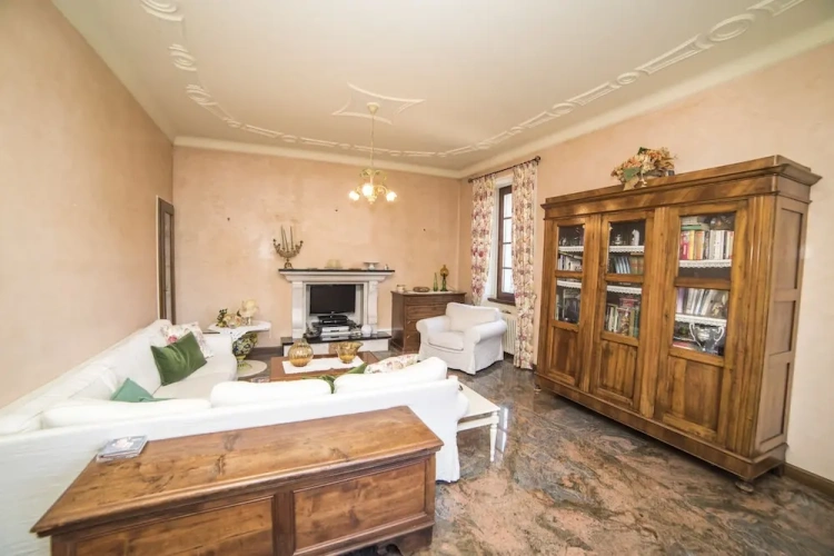 3 Bedrooms Villa