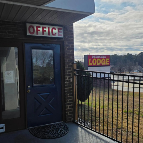 Hotel Deerfield Inn & Suites Acworth Atlanta - Kennesaw, GA